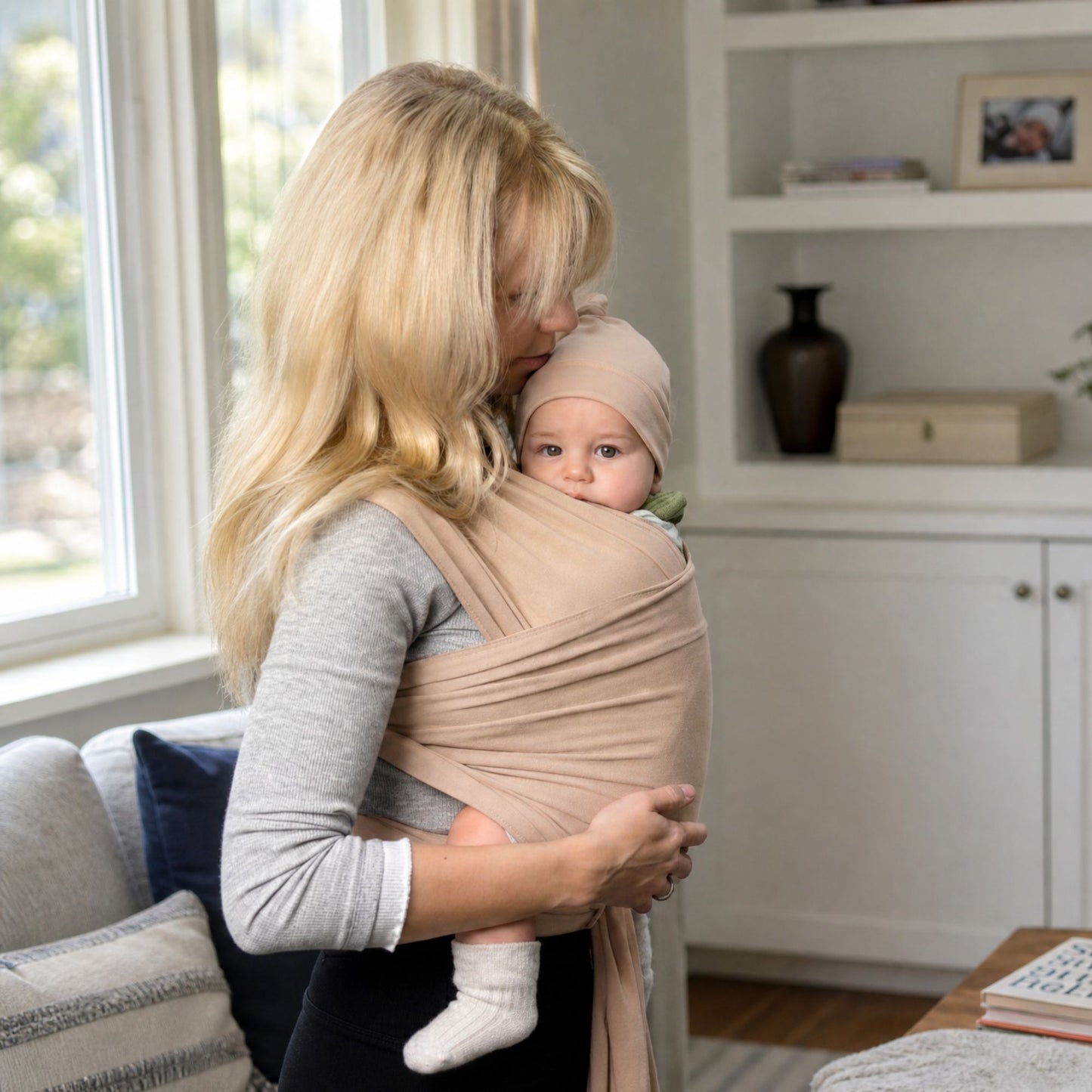 MomKoala Flexible - Kum Beji Wrap Sling Çocuk Taşıyıcı