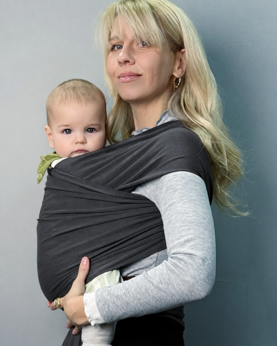 MomKoala Flexible - Füme Wrap Sling Çocuk Taşıyıcı